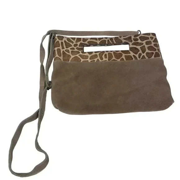 🔥Host Pick🔥NWT Anthropologie suede leather tan giraffe print Clutch with strap - Picture 2 of 10